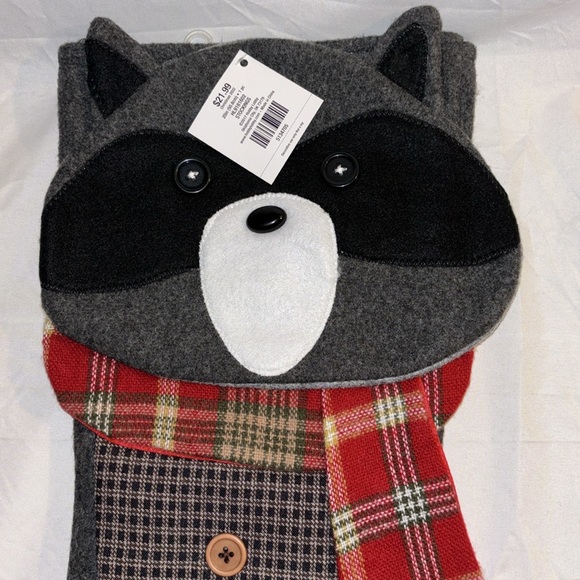 Winter Raccoon Stocking NWT - Picture 2 of 8